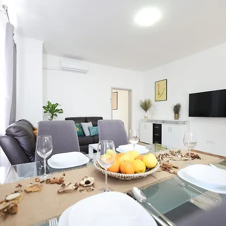 Mathilda's Lejlighed